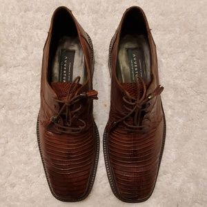 AVVENTURA Handmade Karmelo Lizard Oxford Shoes
